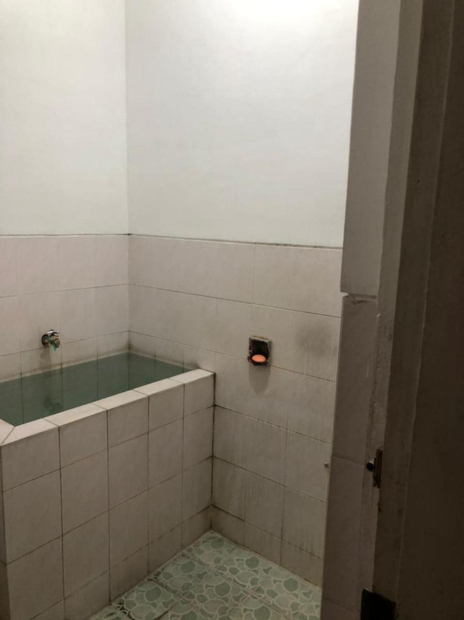 Oyo 90482 Rumah Oma Syariah Kupang  Exteriér fotografie